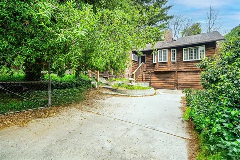 419 Lytle Lane, Lytle Creek, CA MLS: CV25086097