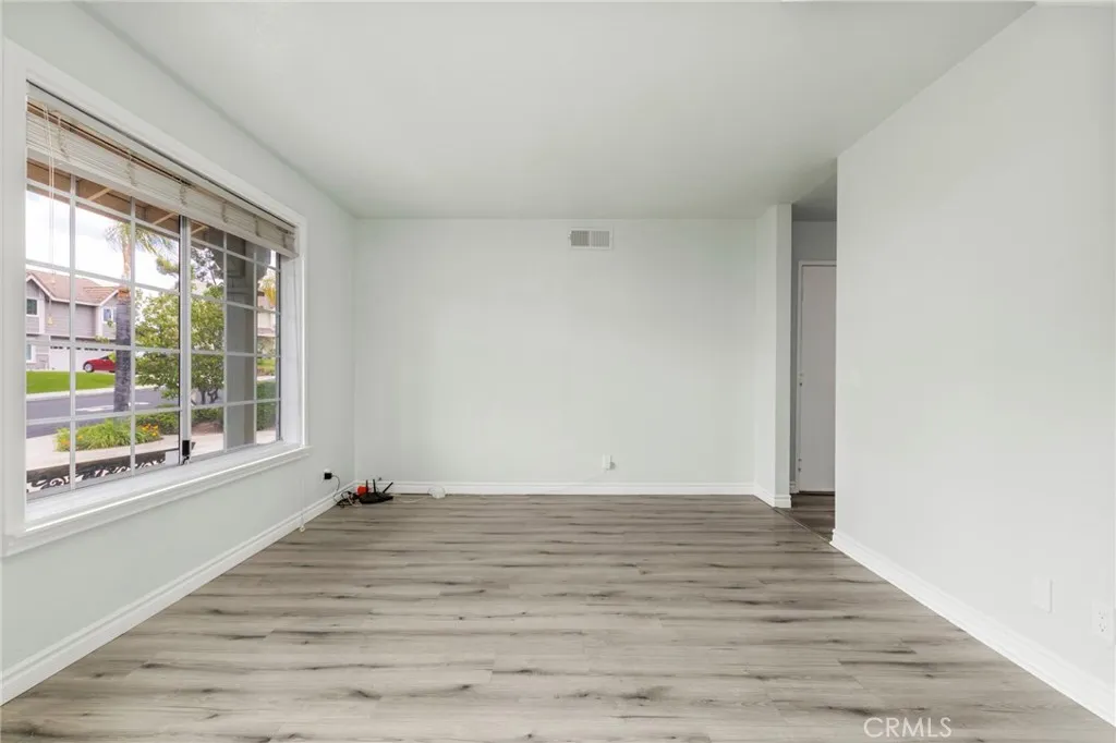 Additional image 10 of 41899 Humber Dr, Temecula, CA 92591