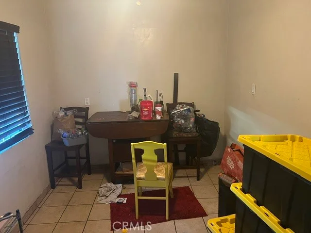 428 W School Street W, Compton, CA 90220 photo 5