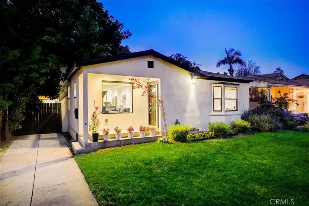 2633 S Bentley Avenue, Los Angeles, CA 90064