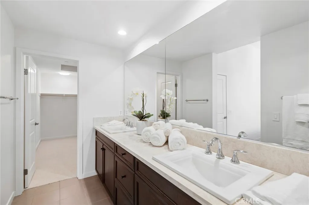 Additional image 20 of 555 Rockefeller, Irvine, CA 92612