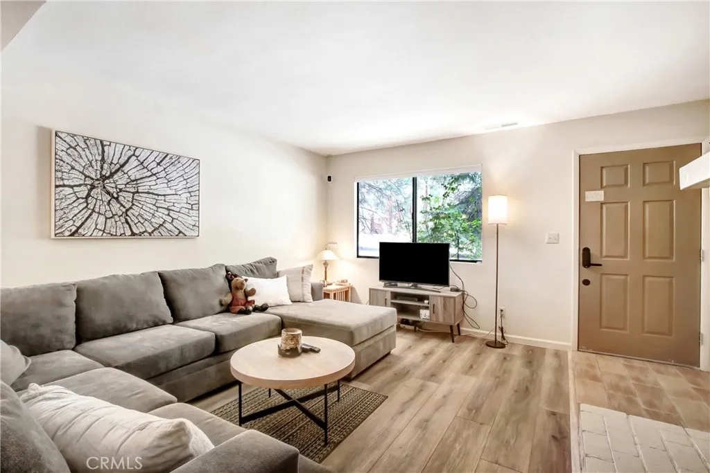 Additional image 7 of 657 Summit Blvd, Big Bear Lake, CA 92315