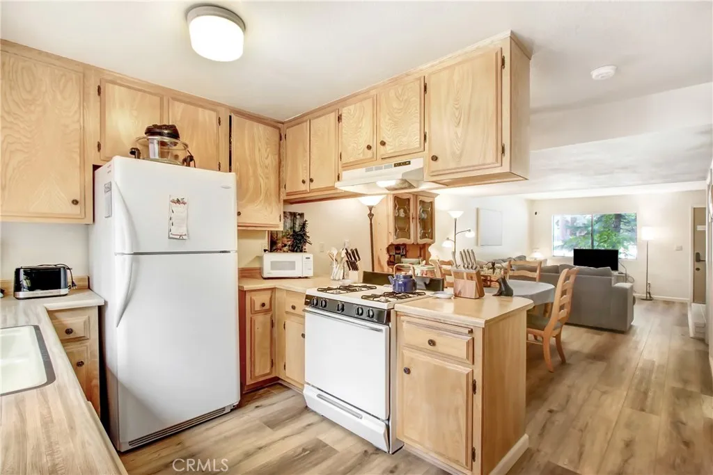 Additional image 13 of 657 Summit Blvd, Big Bear Lake, CA 92315