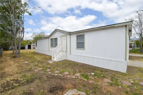 25369 Wanda Lane, Hemet, CA MLS: SW25091953