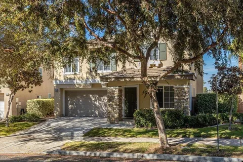 1605 Magnolia Circle, Vista, CA 92081 - MLS#: NDP2410272