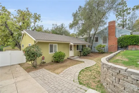 510 W Highland Avenue, Sierra Madre, CA 91024 - MLS#: AR25053634