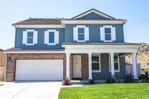 15650 Sack Junior Lane, Canyon Country, CA MLS: SR25040570