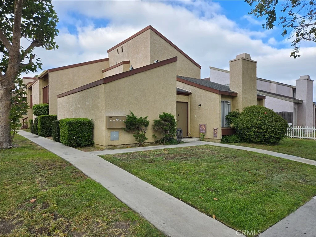 11872 Garden Grove Boulevard Unit 2, Garden Grove, CA 92843