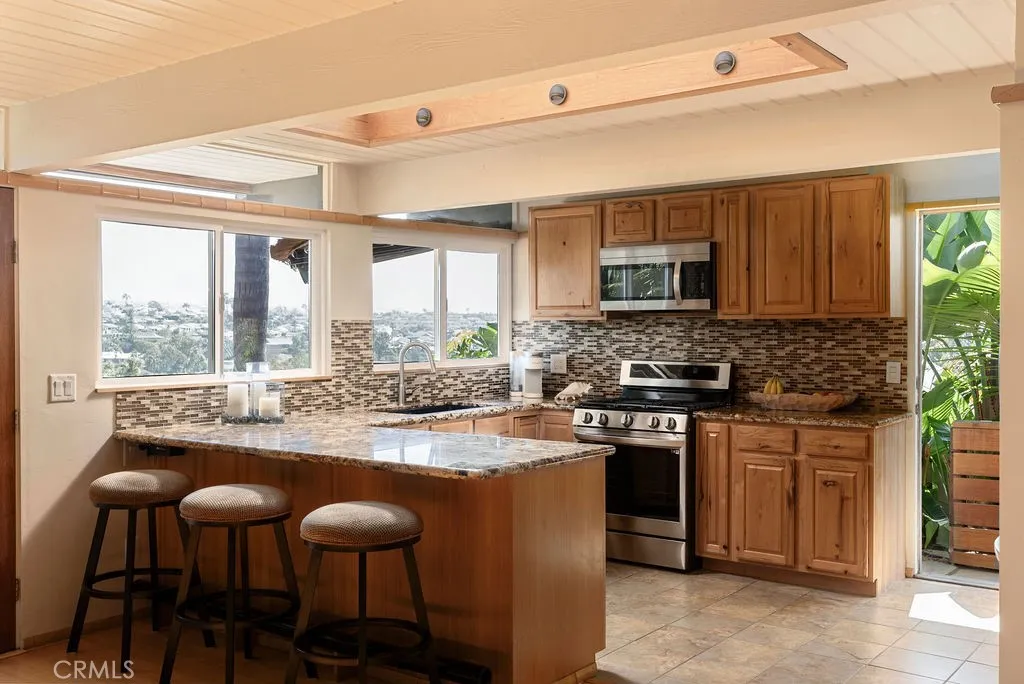 Additional image 30 of 266 Del Gado Rd, San Clemente, CA 92672