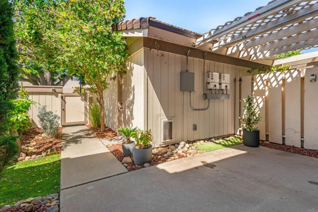 Additional image 47 of 11288 Poblado Road, San Diego, CA 92127