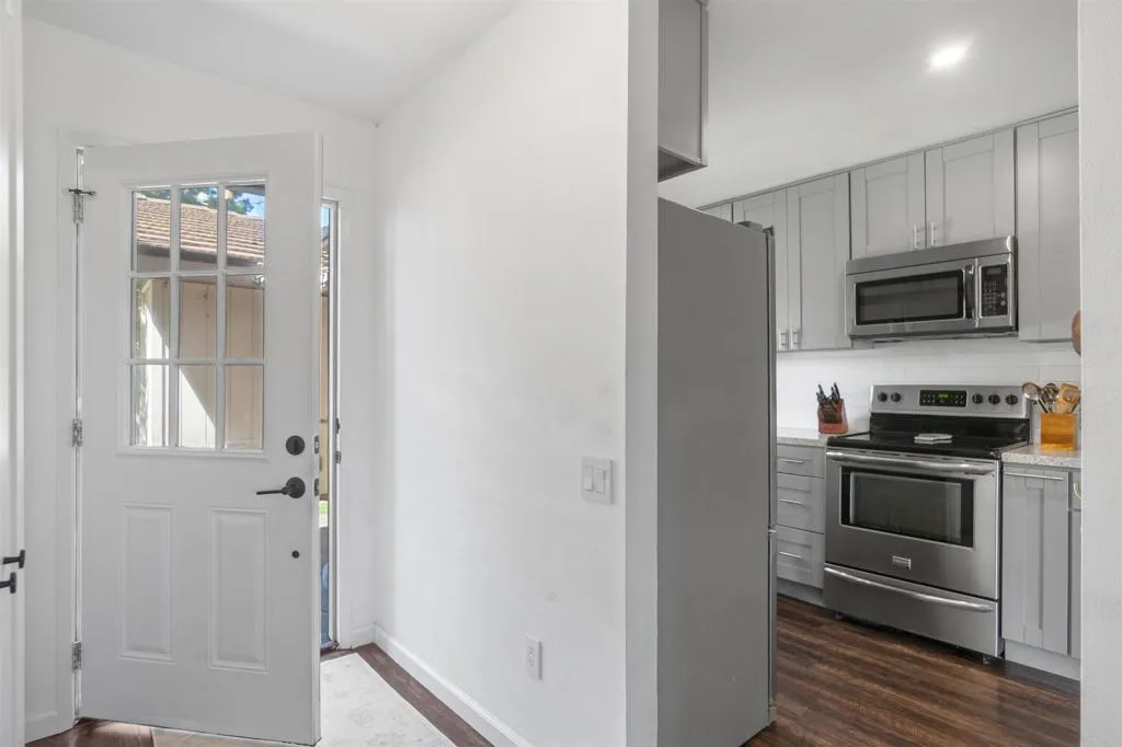 Additional image 15 of 11288 Poblado Road, San Diego, CA 92127