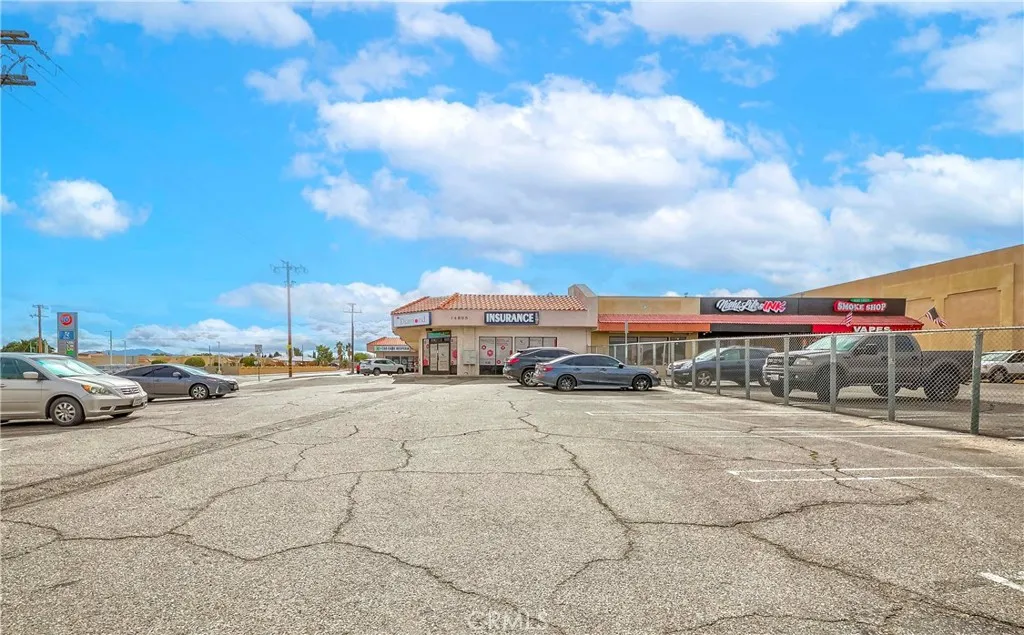 Additional image 7 of 14895 Bear Valley Rd, Hesperia, CA 92345