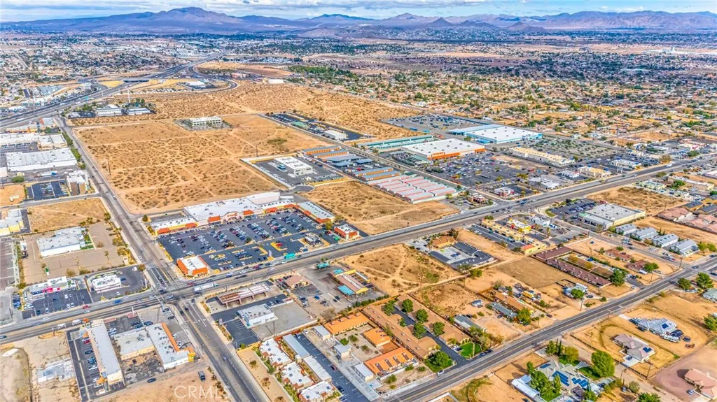 Additional image 5 of 14895 Bear Valley Rd, Hesperia, CA 92345