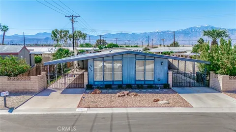 32879 Bloomfield Avenue, Thousand Palms, CA MLS: OC25046716