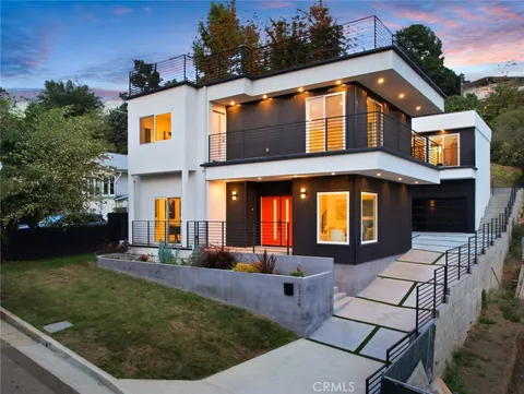 2124 Lake Shore Avenue, Los Angeles, CA 90039 - MLS#: IV25044059