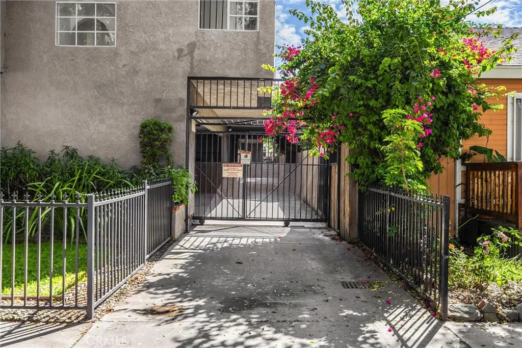 Additional image 27 of 1200 Ohio Ave Unit 4, Long Beach, CA 90804