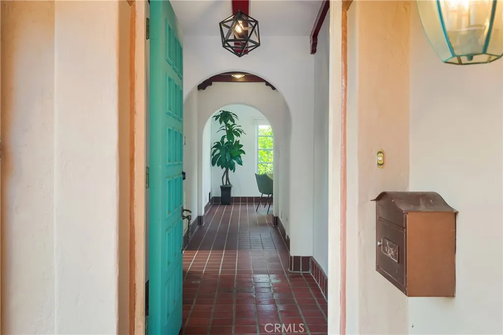 Additional image 5 of 1981 Rangeview Drive, Glendale, CA 91201