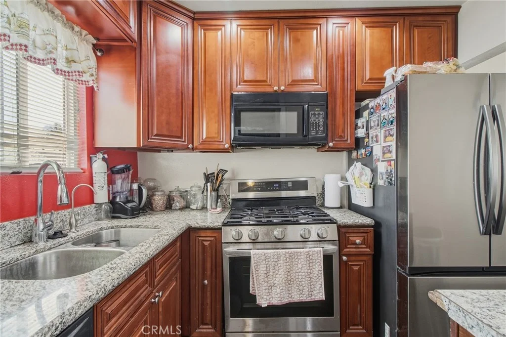 1006 N Matthisen Ave, Compton, CA 90220 photo 4