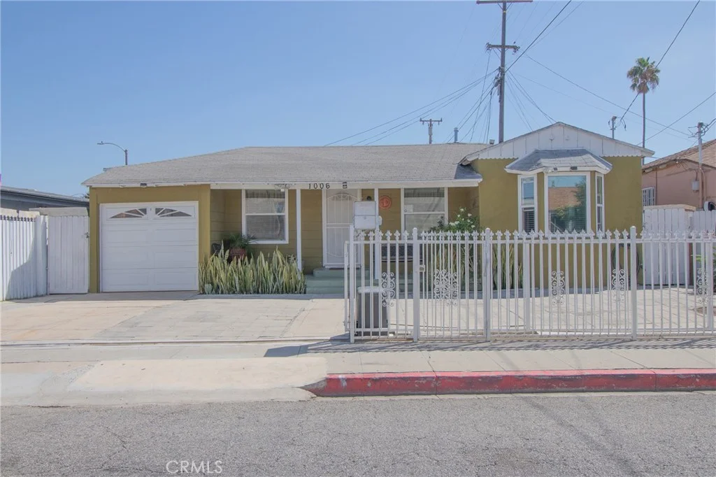 1006 N Matthisen Ave, Compton, CA 90220 photo 2
