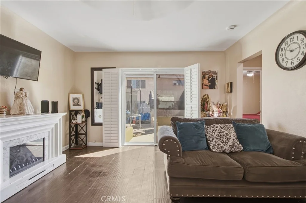1006 N Matthisen Ave, Compton, CA 90220 photo 5