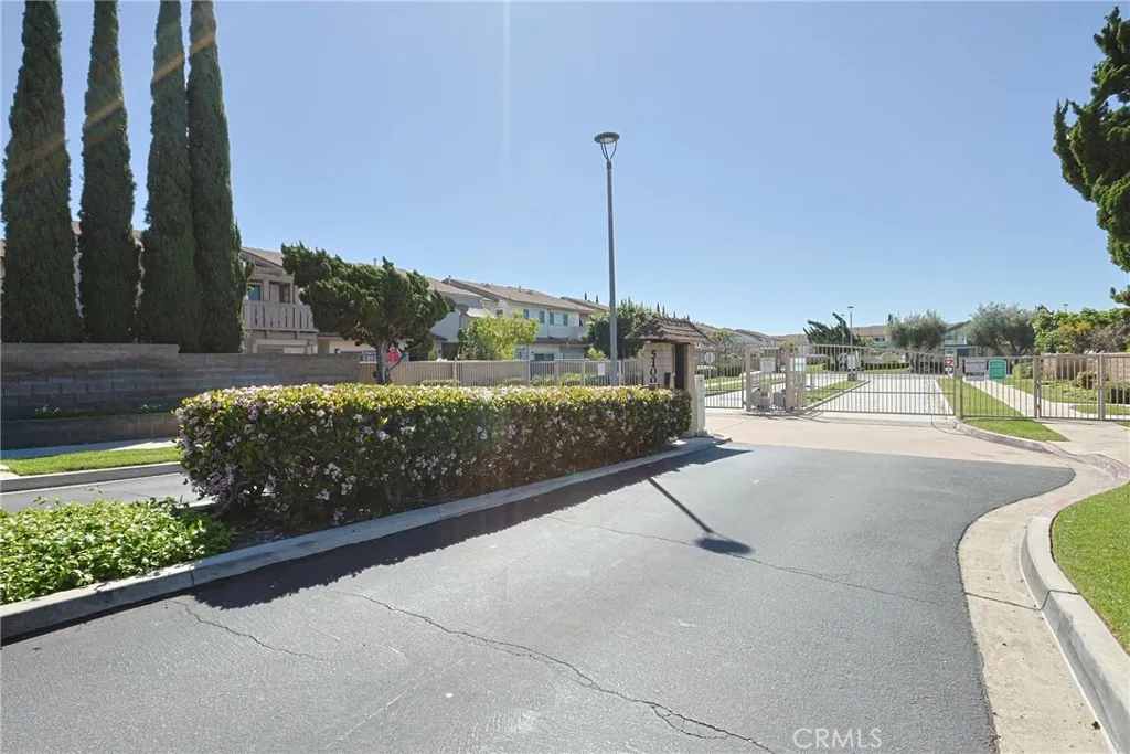 5106 W 1st St, Santa Ana, CA 92703