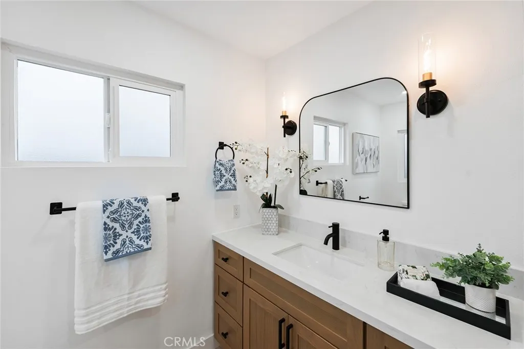 Additional image 20 of 945 N Summer St, Anaheim, CA 92805