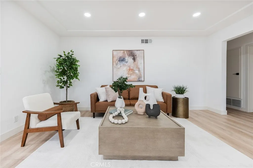 Additional image 10 of 945 N Summer St, Anaheim, CA 92805