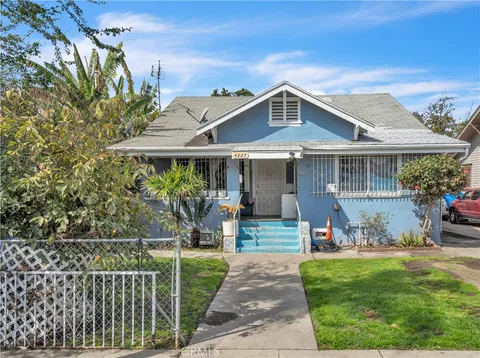 4227 Halldale Avenue, Los Angeles, CA 90062 - MLS#: CV25057666