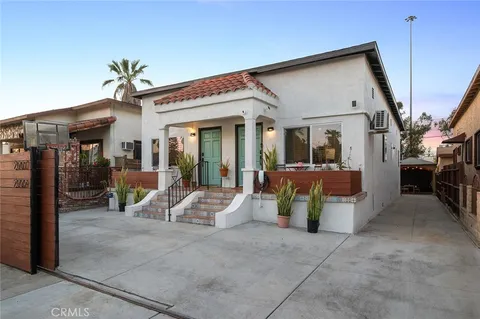 2007 City View Avenue, Los Angeles, CA MLS: DW24117088