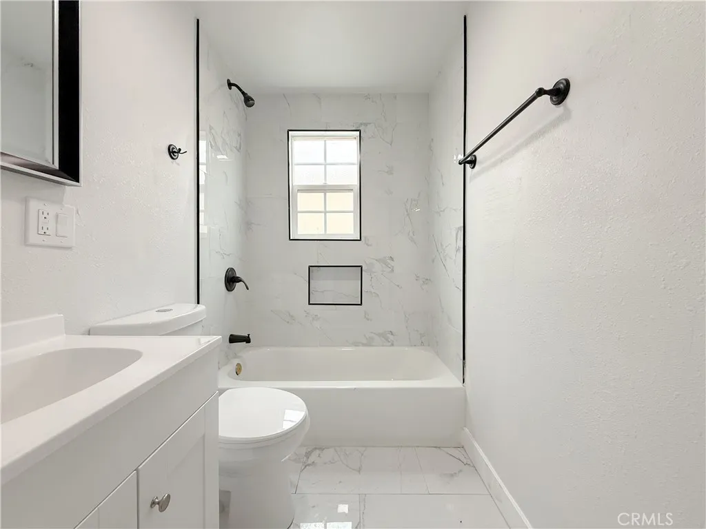 Additional image 41 of 1643 E 115th Street, Los Angeles, CA 90059