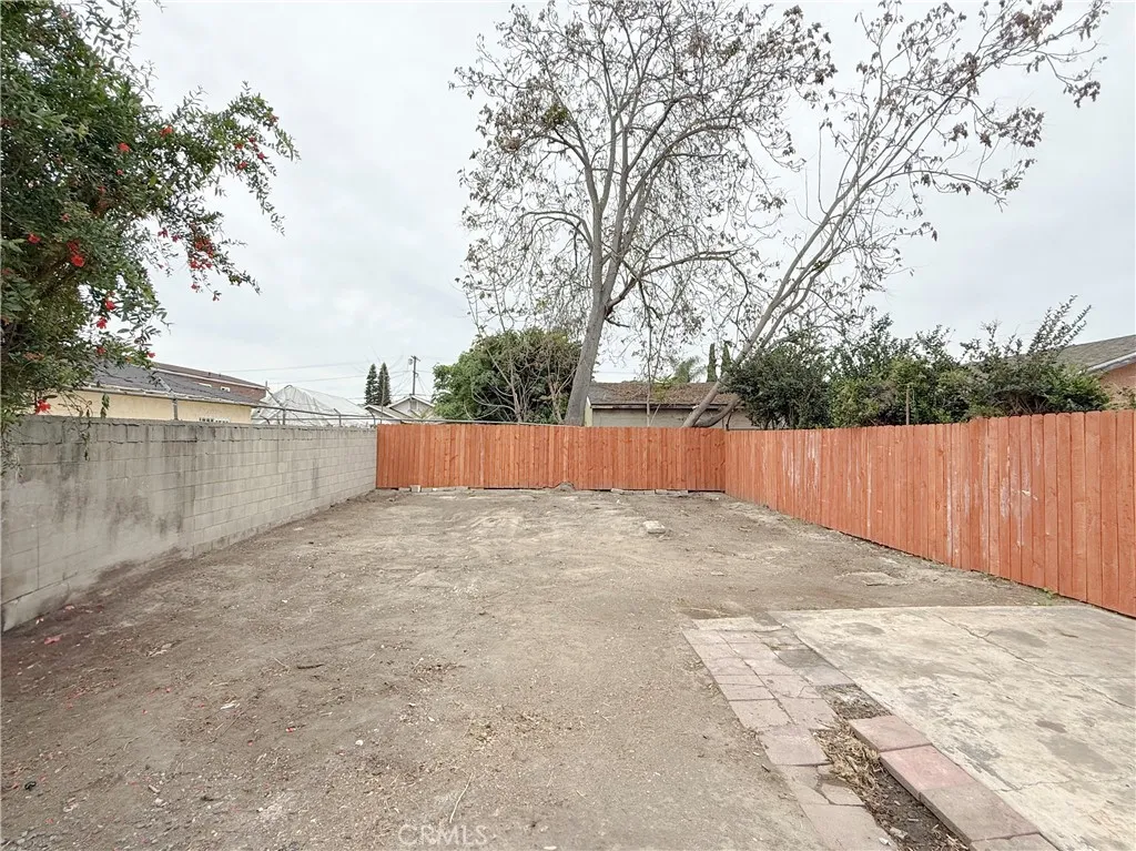 Additional image 25 of 1643 E 115th Street, Los Angeles, CA 90059