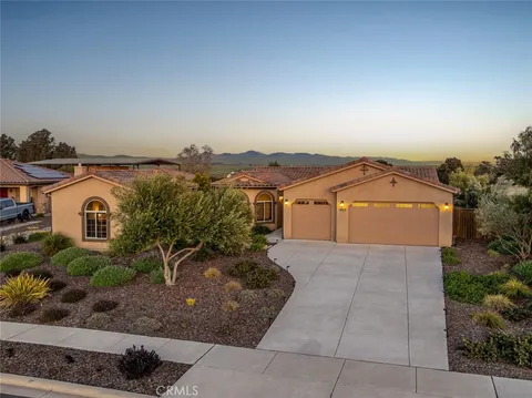 1923 Vista Del Sol, Nipomo, CA MLS: SC25059726
