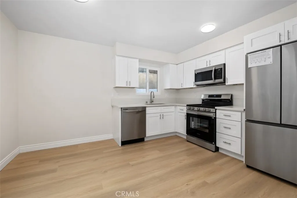 Additional image 25 of 1009 N N Parton St, Santa Ana, CA 92701