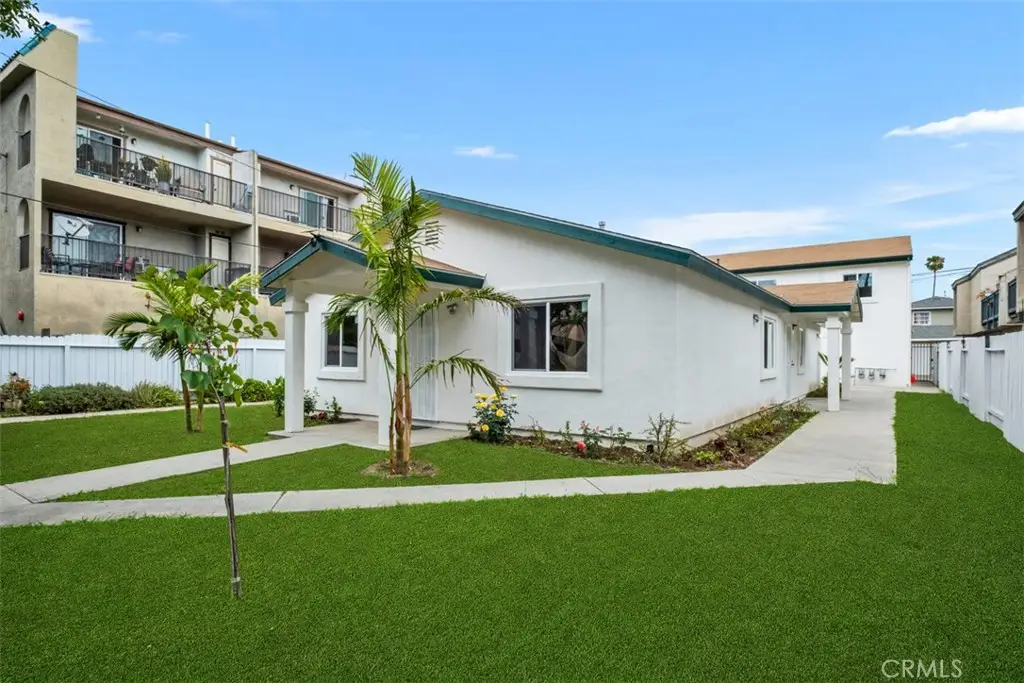 Additional image 4 of 1009 N N Parton St, Santa Ana, CA 92701