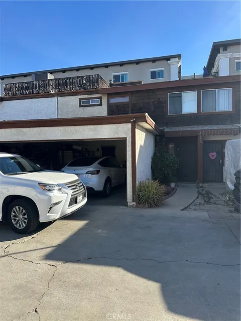 11104 Arminta Street Unit 8, Sun Valley, CA 91352 - MLS#: WS25064276