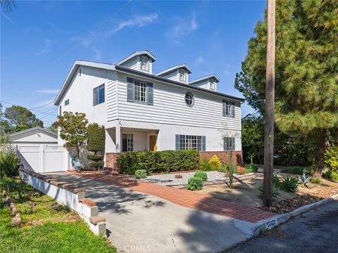 26327 Ozone Avenue, Harbor City, CA 90710 - MLS#: SB25062890