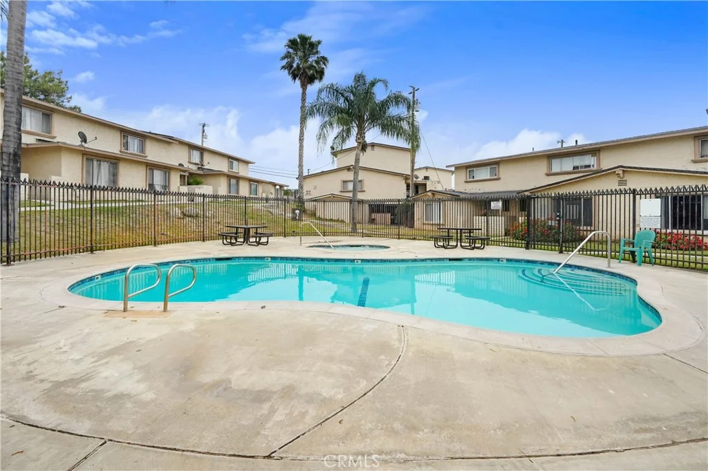 3700 Mountain Avenue Unit 3F, San Bernardino, CA 92404