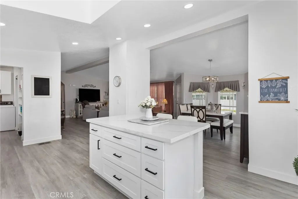 Additional image 14 of 1721 E Colton Avenue Unit 69, Redlands, CA 92374