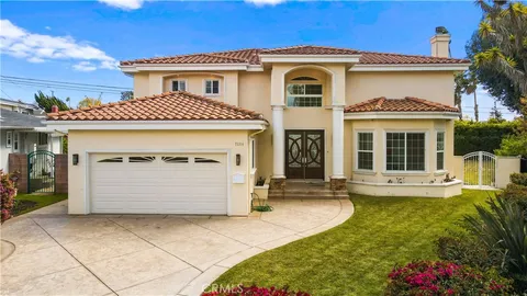 7264 W 88th Place, Los Angeles, CA MLS: BB24086839