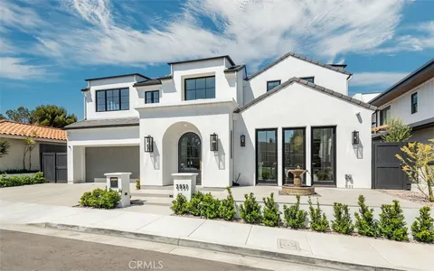 2957 La Carlita Street, Hermosa Beach, CA 90254 - MLS#: PV25066802