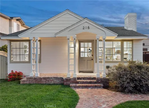 215 Cabrillo Street, Costa Mesa, CA MLS: SB25080618