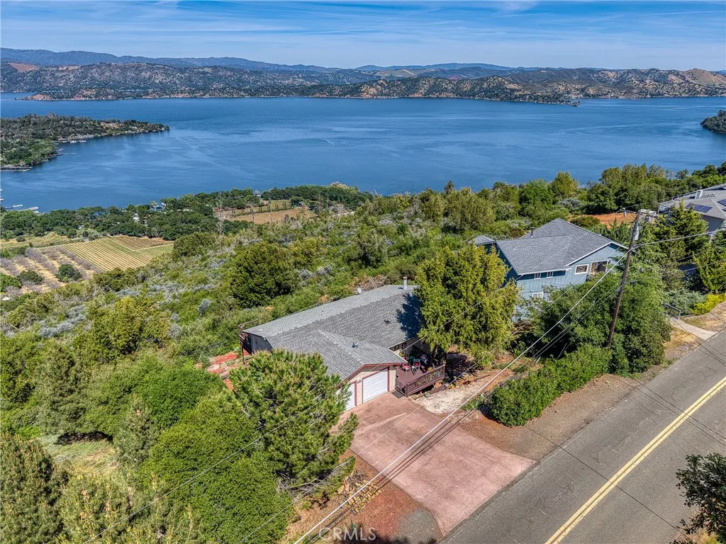 8874 Fairway Drive, Kelseyville, CA 95451