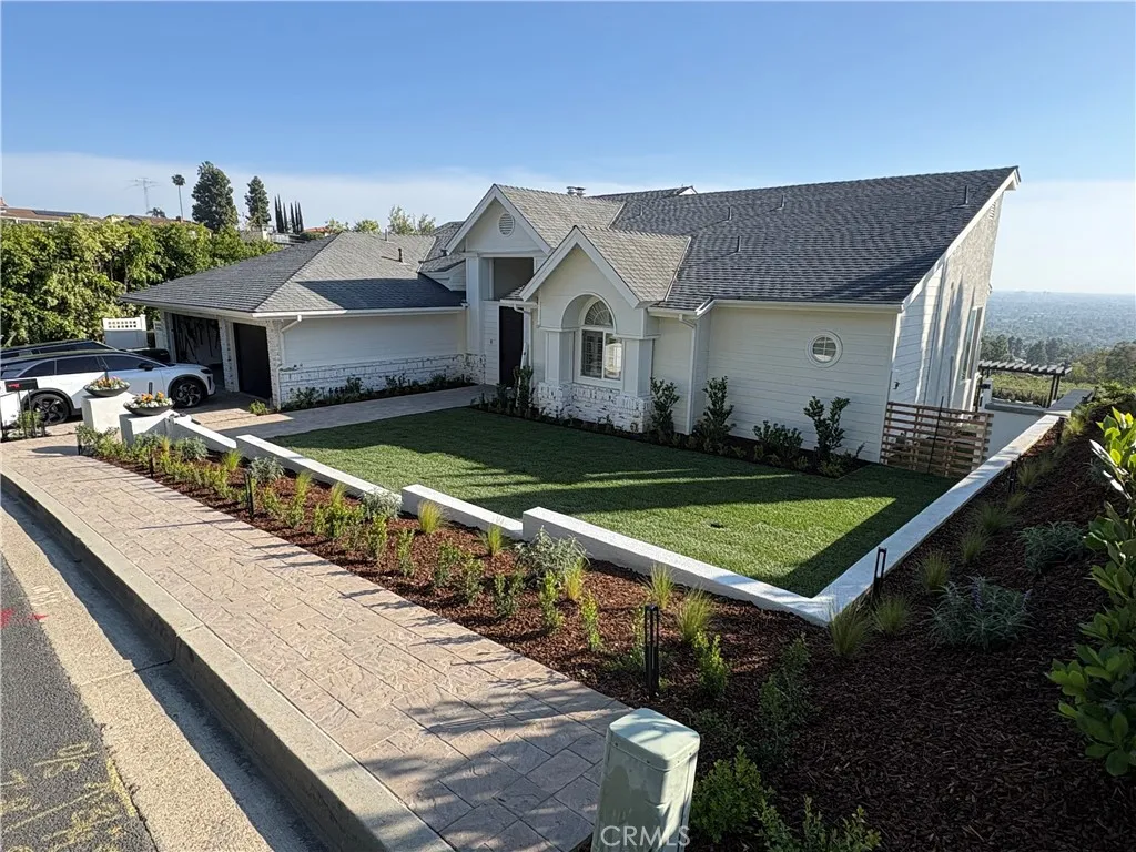 10851 Thorley Rd, Santa Ana, CA 92705
