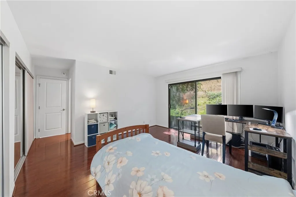 Additional image 46 of 509 El Azul Cir, Oak Park, CA 91377