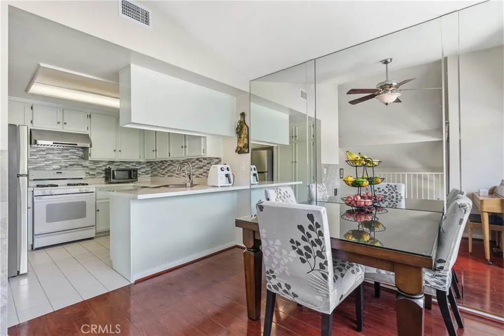 Additional image 9 of 509 El Azul Cir, Oak Park, CA 91377