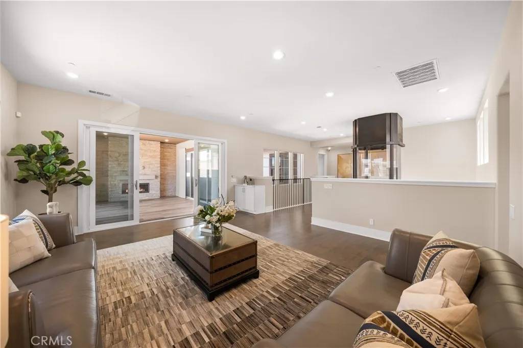 Additional image 26 of 53 Bellatrix, Irvine, CA 92618