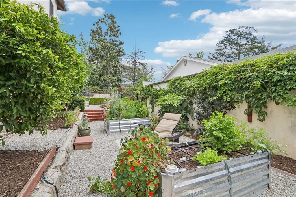 Additional image 37 of 1620 Broadview Drive, Glendale, CA 91208