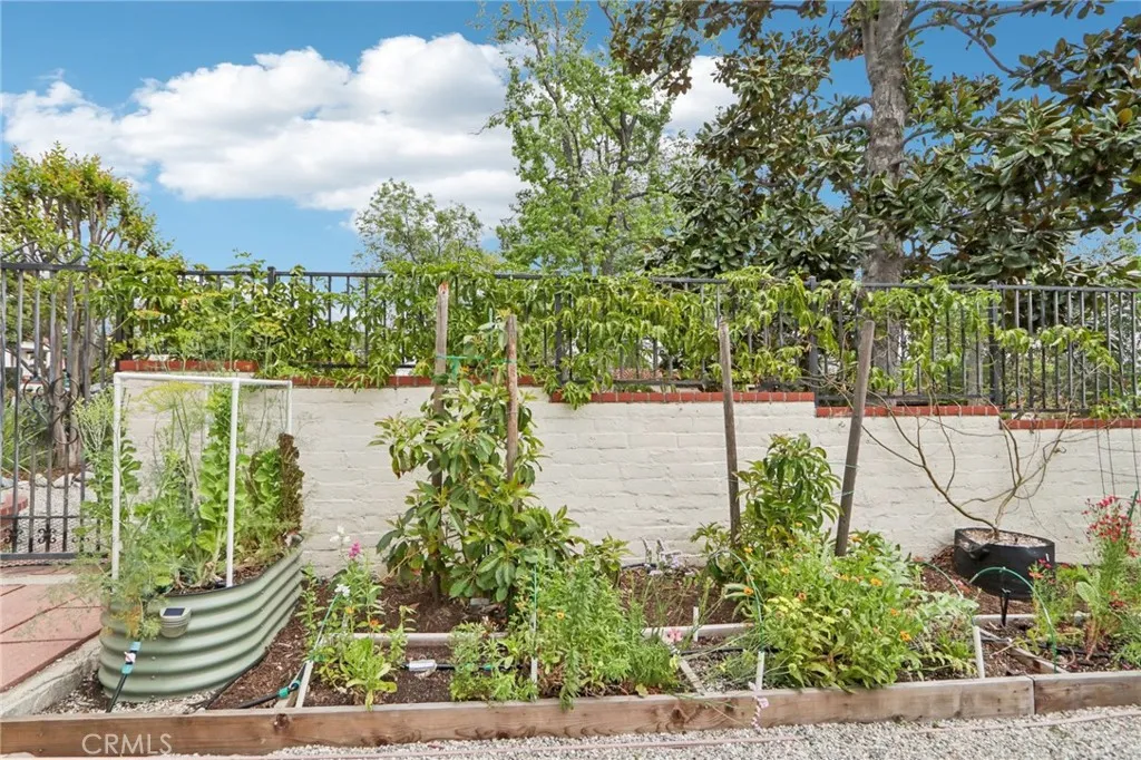 Additional image 36 of 1620 Broadview Drive, Glendale, CA 91208