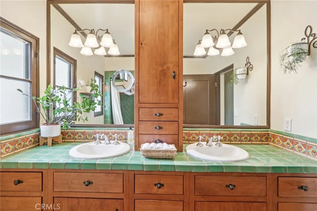 Additional image 92 of 1620 Broadview Drive, Glendale, CA 91208