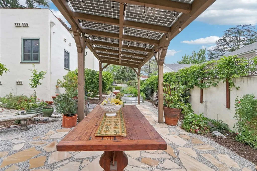 Additional image 39 of 1620 Broadview Drive, Glendale, CA 91208